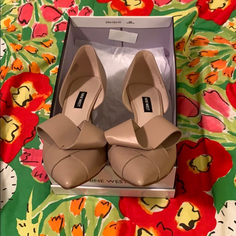 Nine West Mcfally nude heel 10